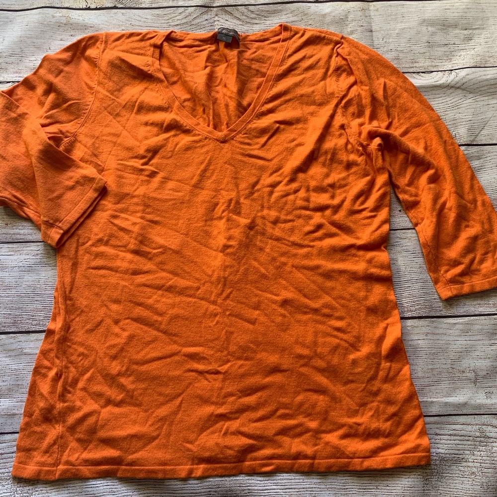 Orange top